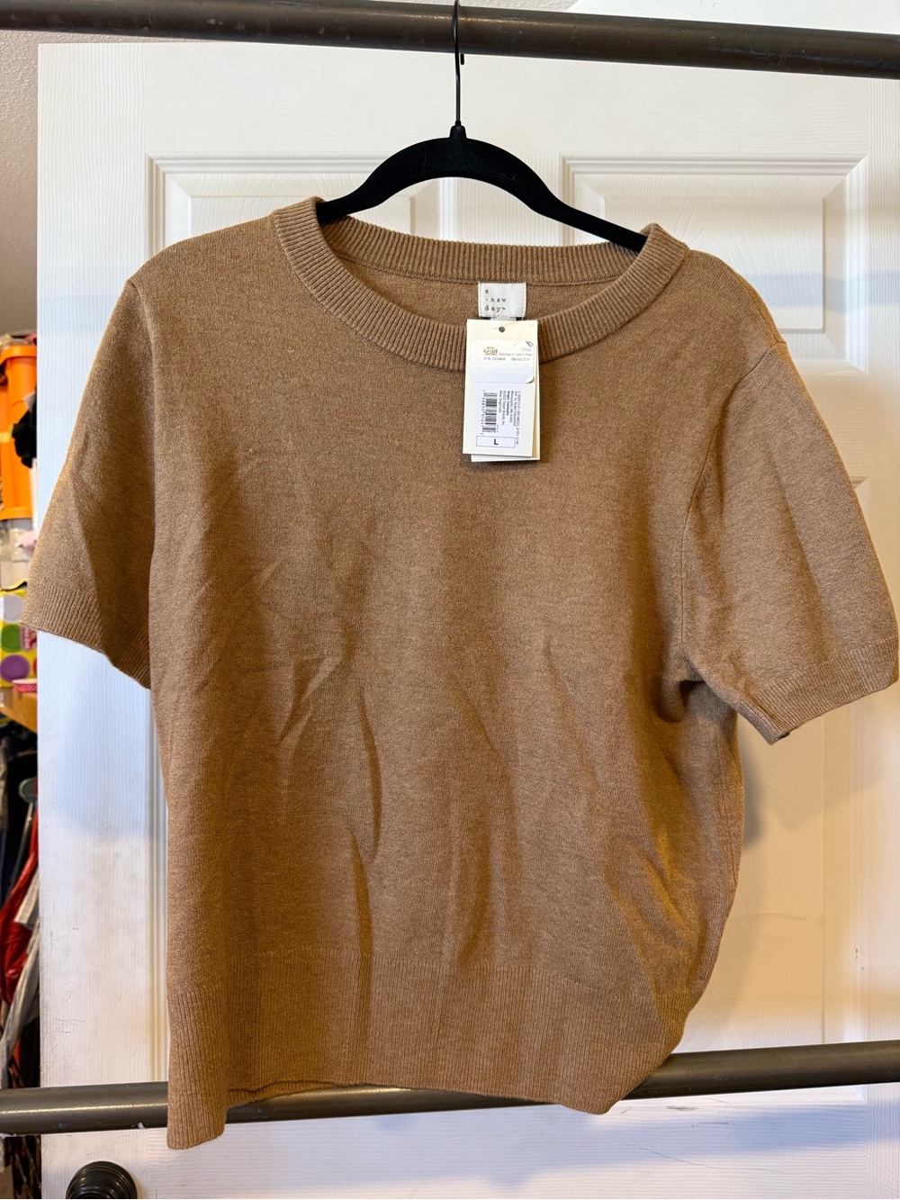 a new day Short Sleeve Knit Top in Brown